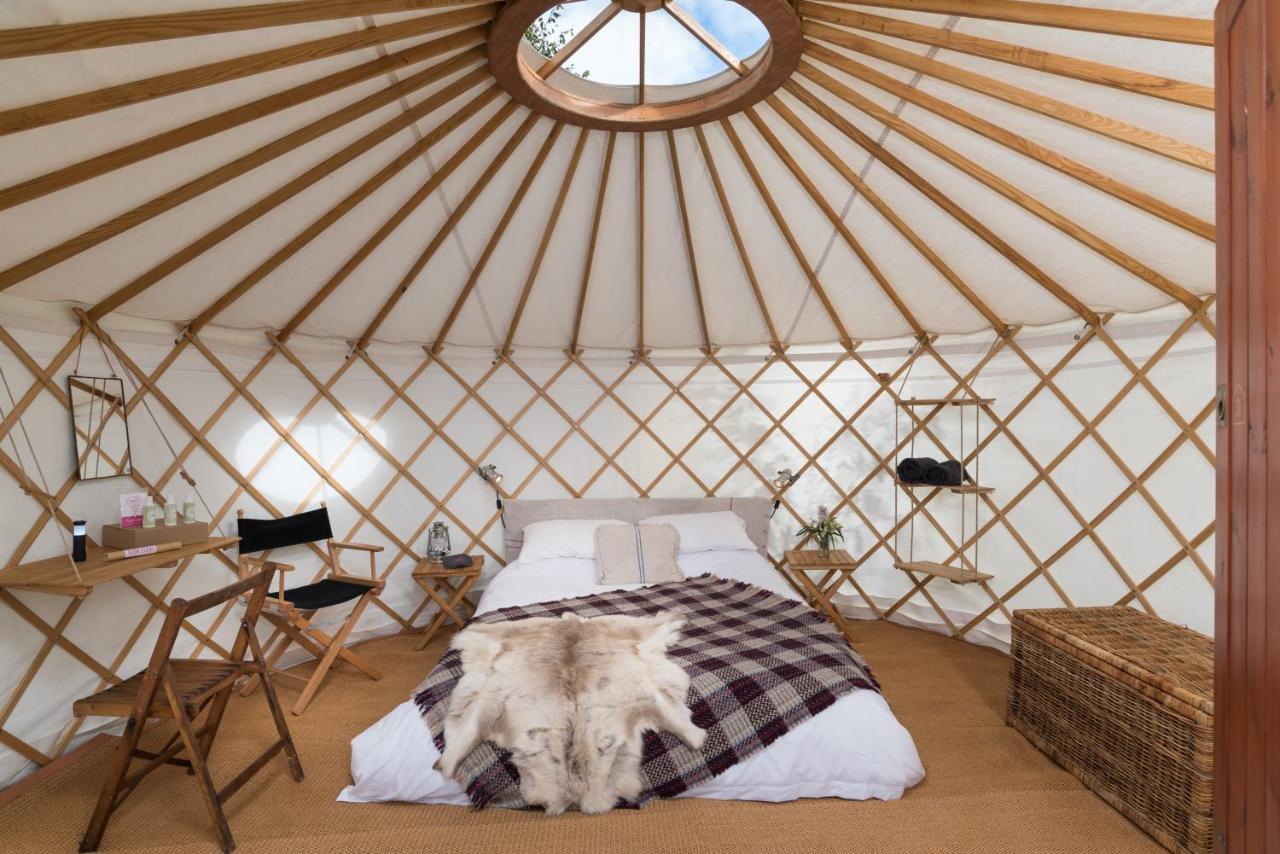 Festival Yurts Hay-On-Wye Hotel ภายนอก รูปภาพ