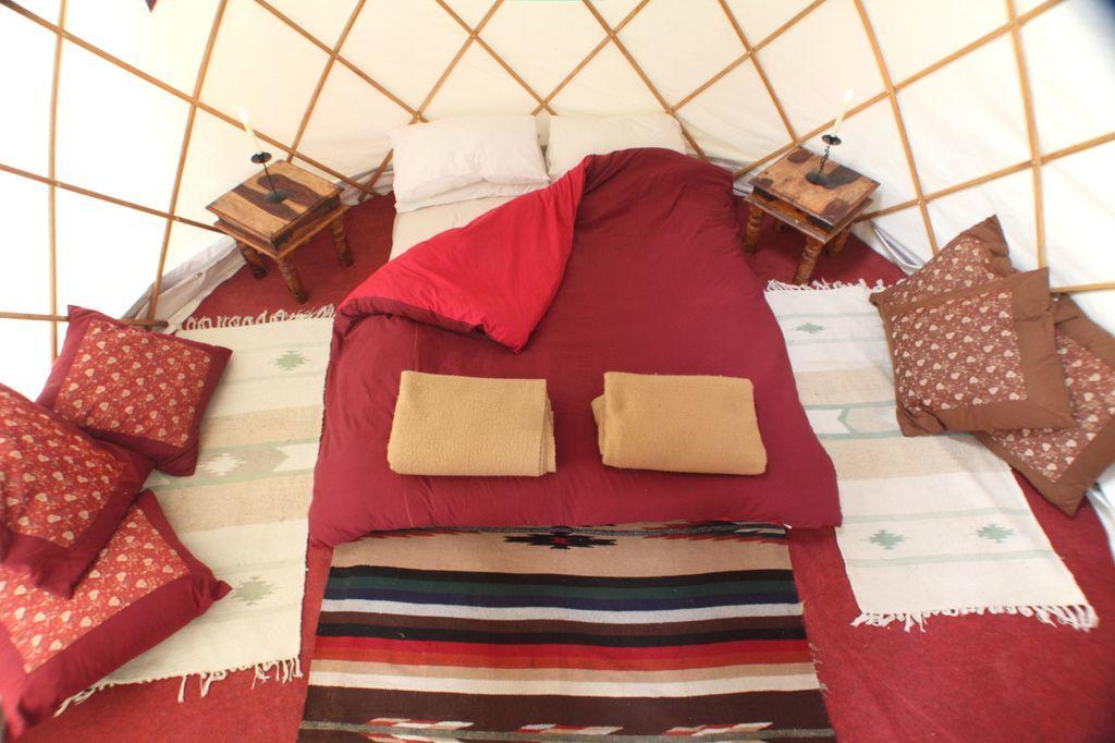 Festival Yurts Hay-On-Wye Hotel ภายนอก รูปภาพ