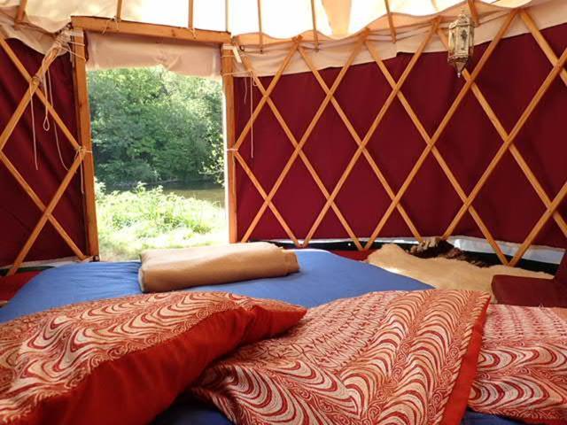 Festival Yurts Hay-On-Wye Hotel ภายนอก รูปภาพ