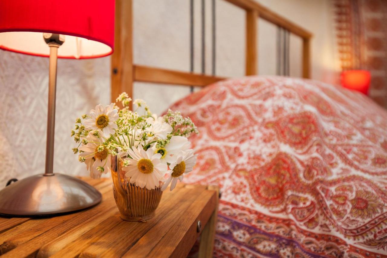 Festival Yurts Hay-On-Wye Hotel ภายนอก รูปภาพ