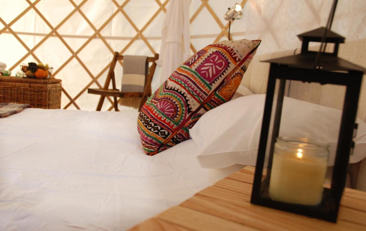Festival Yurts Hay-On-Wye Hotel ภายนอก รูปภาพ