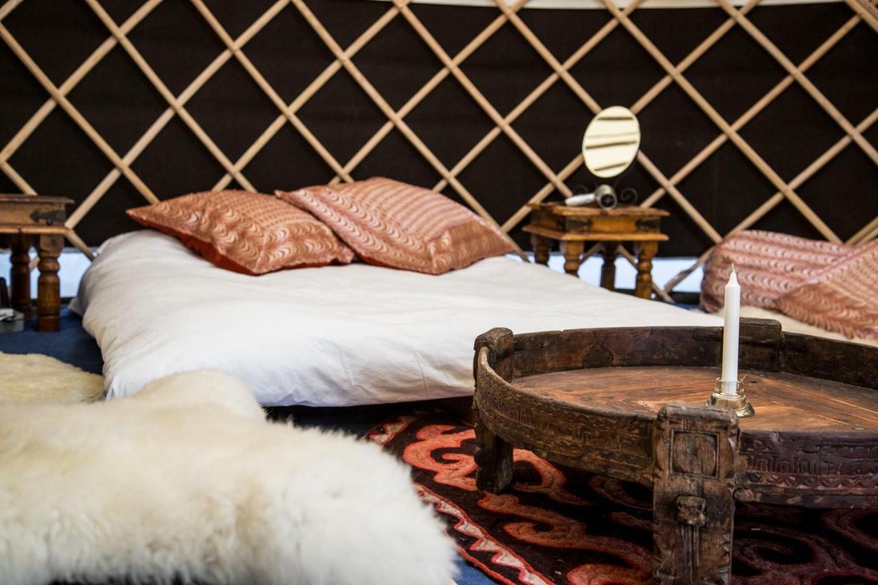 Festival Yurts Hay-On-Wye Hotel ภายนอก รูปภาพ
